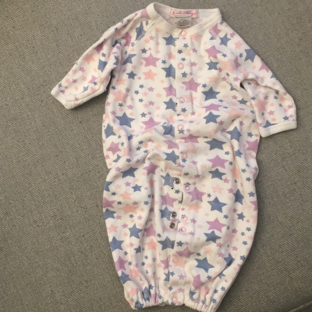 Converter gown with stars